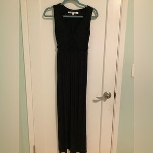 Euc Max studio maxi dress S